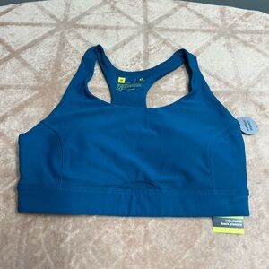 Women’s Xersion sports bra**
